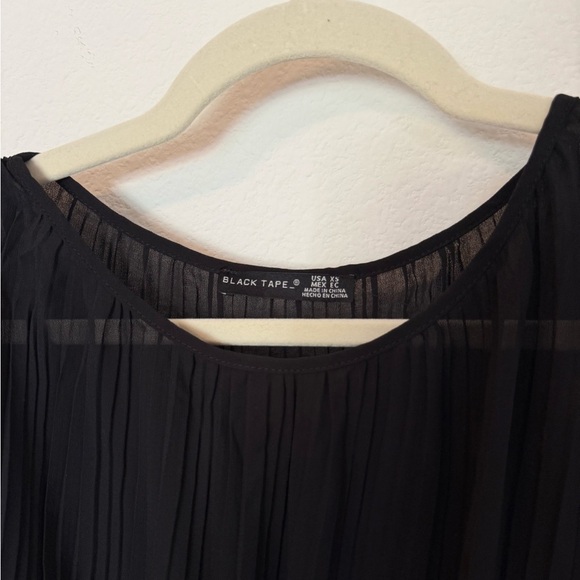 Black Tape NEW Pleated Long Sleeve Black Cocktail Party Dress with Lace- Size XS - Picture 4 of 7